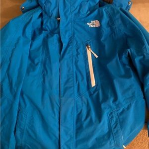 Mens Medium Aqua Blue North Face winter jacket. Like new
